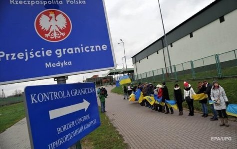 В Польше не исключают потока беженцев из Украины
