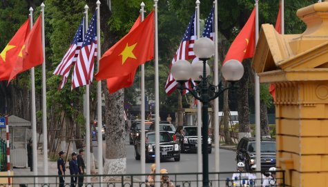 Обама снял запрет на продажу оружия Вьетнаму