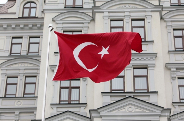 Турция увеличила срок безвизового пребывания для граждан Украины