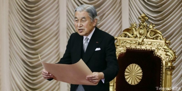 Император Японии намерен отречься от трона