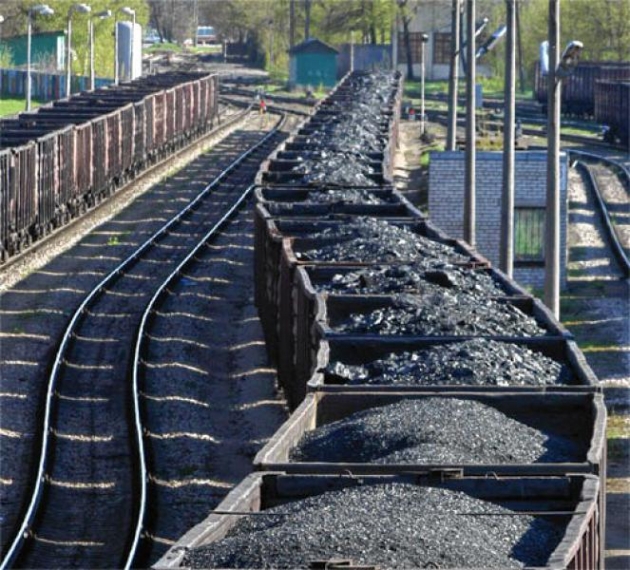 Украина возобновила поставки угля из зоны АТО