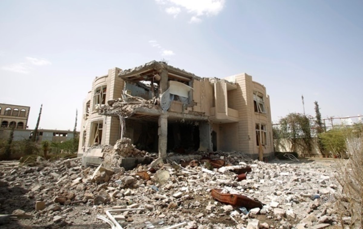 В Йемене в результате терракта погибли не менее 60 человек