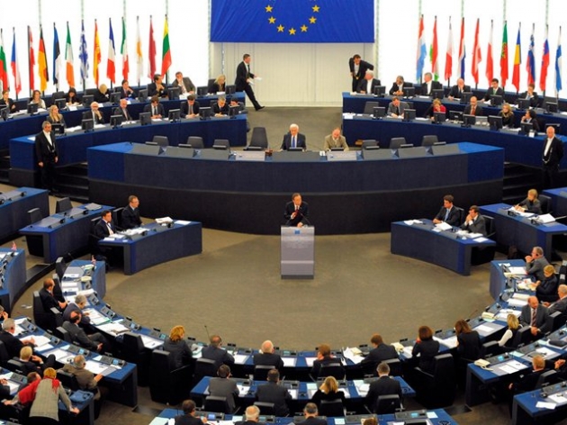 В Европарламент подготовлена резолюция об отмене виз для Украины