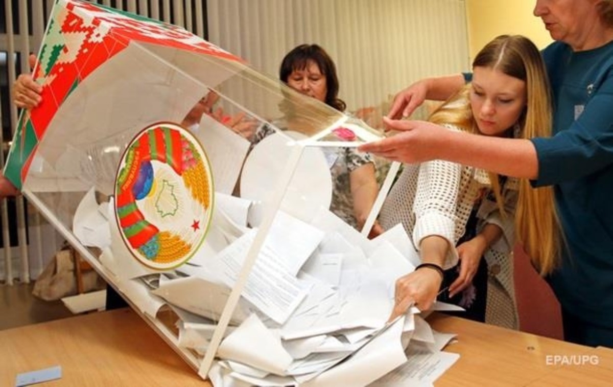 В Беларуси явка на парламентских выборах составила почти 75%