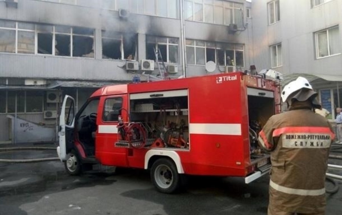 В Украине должны появиться пожарные-добровольцы - Аваков