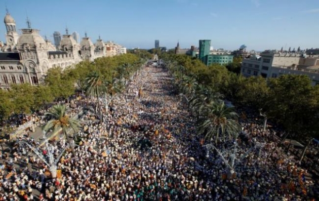 Более полумиллиона каталонцев требовали независимости от Испании