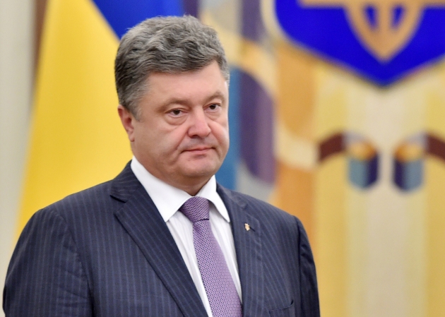 Порошенко предложил послам стран G7 и ЕС не признавать выборы в Крыму