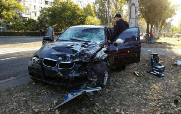 В Николаеве BMW наехал на работников автодорожной службы, 4 погибших