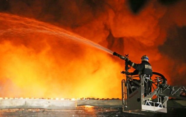 На пожаре в Москве погибли 8 спасателей