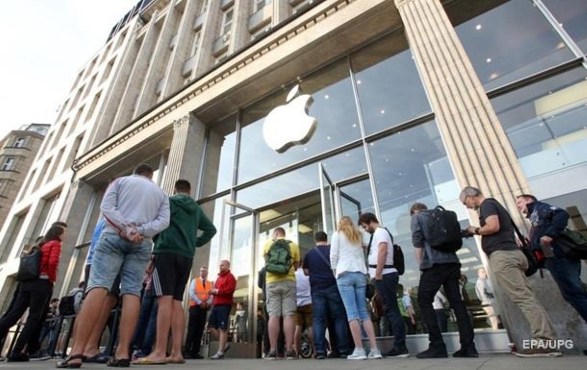 Рейтинг самых дорогих в мире брендов вновь возглавил Apple