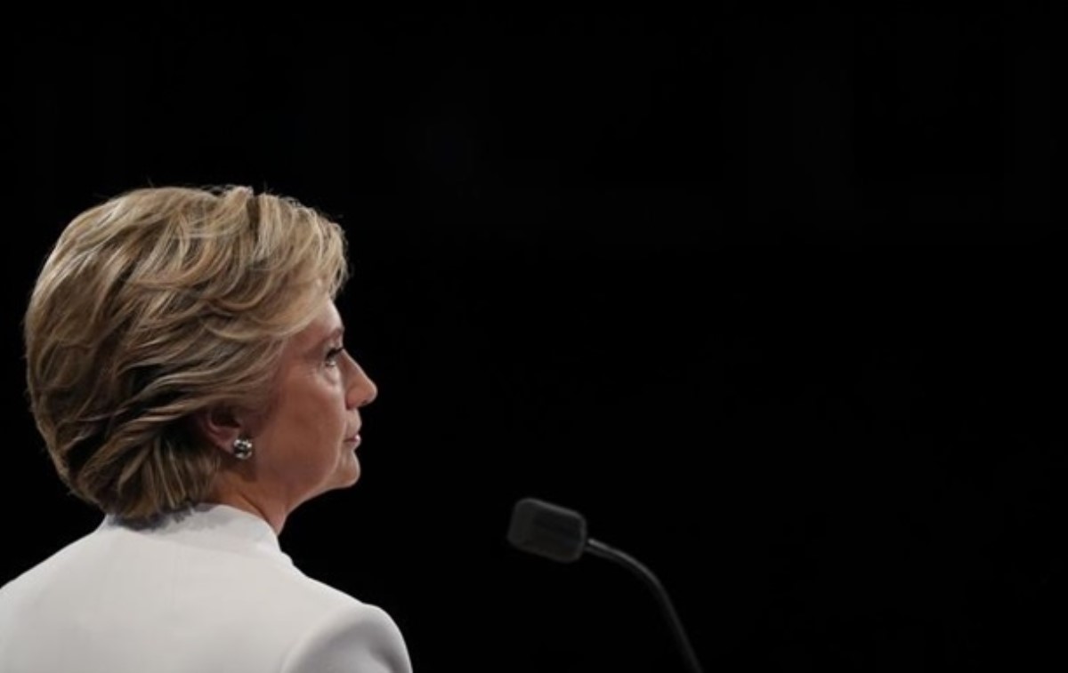 Клинтон выдала секретную информацию на дебатах