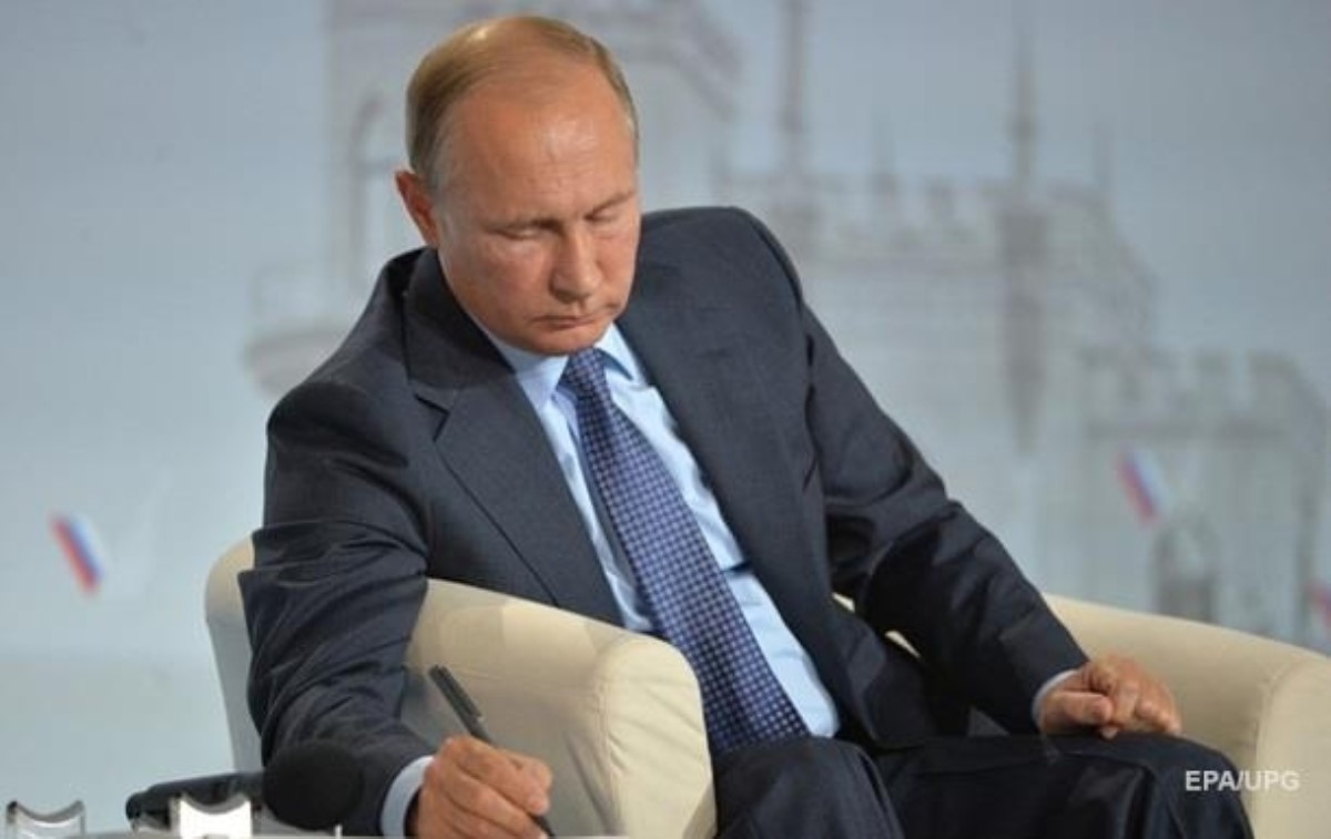 В Кремле прокомментировали протест Украины по поводу Путина в Крыму