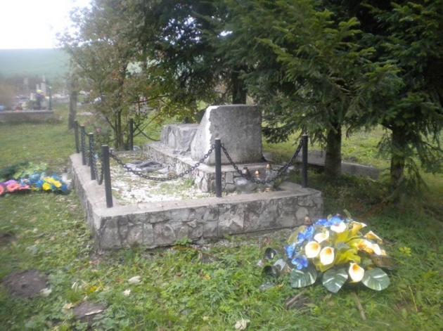 В Польше разбили памятник воинам УПА