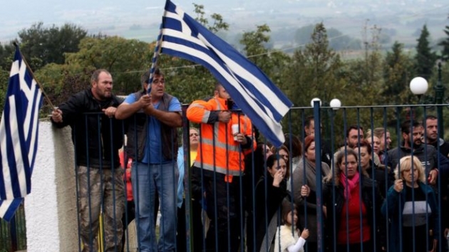 В Греции протестуют против детей мигрантов