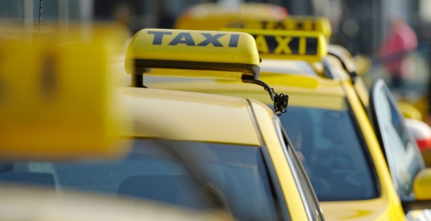 Стоимость лицензии для таксистов может снизиться в 10 раз