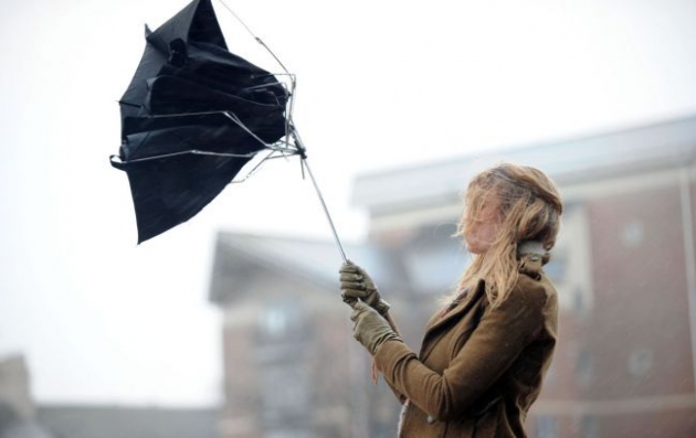 Синоптики предупреждает о дождях и мощных порывах ветра