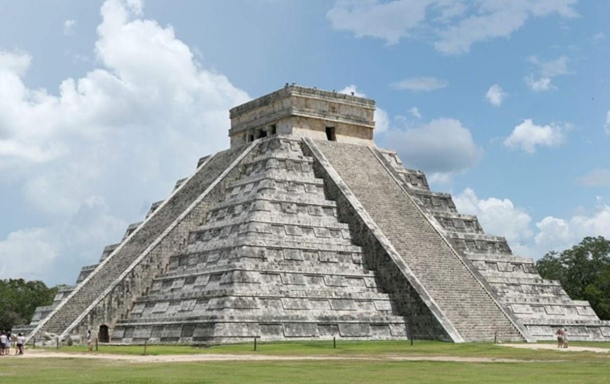 Ученые разыскали новую пирамиду майя