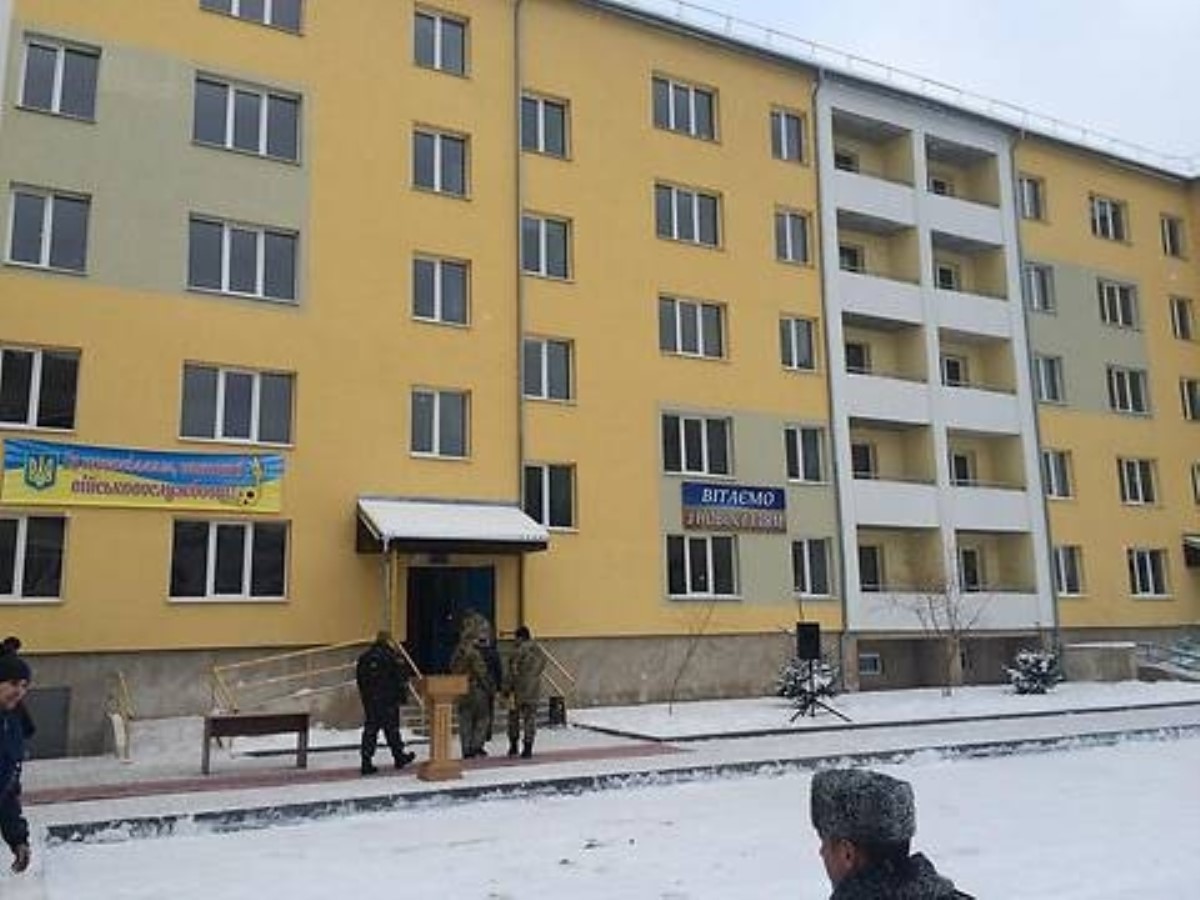 Для отдельных категорий военных АТО купят жилье в Киеве