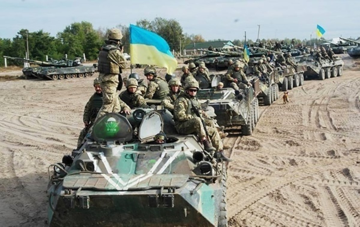 Киев обвинил сепаратистов в срыве отвода войск в районе Станицы Луганской