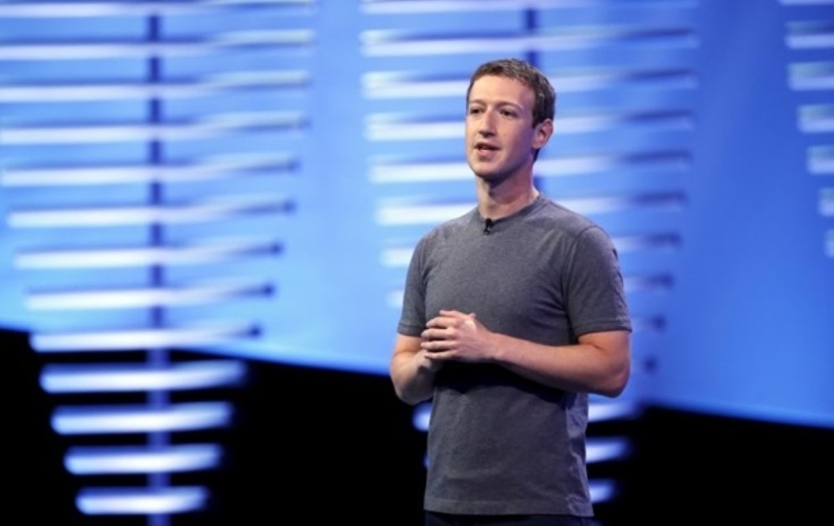 Facebook удалил посты Цукерберга