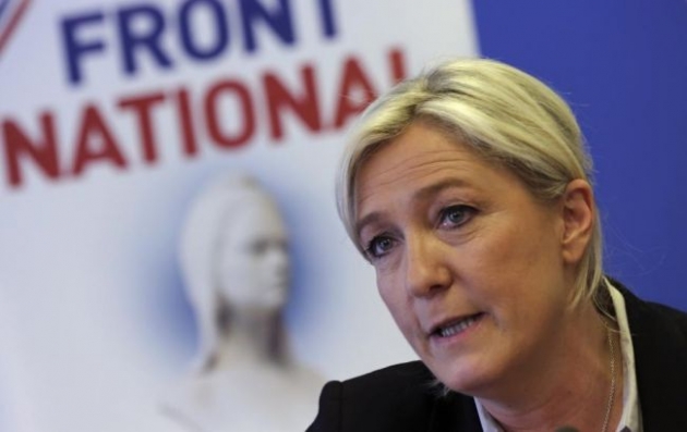 Во Франции лидер ультраправых возглавляет президентские рейтинги