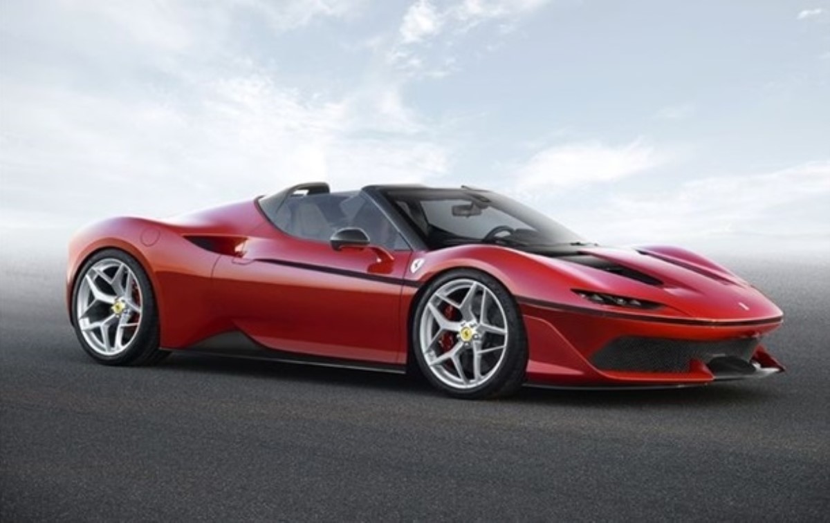 Ferrari представила суперкар за $2,7 миллиона