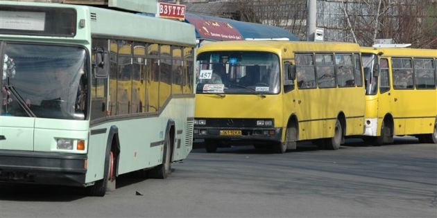 Киевляне призывают бойкотировать маршруты, на которых подняли цены