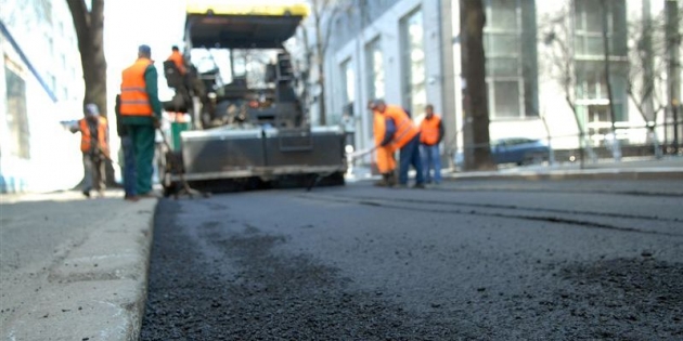 Министр инфраструктуры отчитался о ремонте дорог в стране