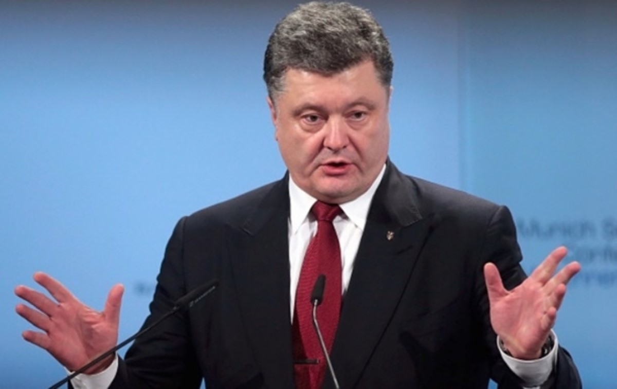 Порошенко назвал послам иностранных государств ориентиры Украины