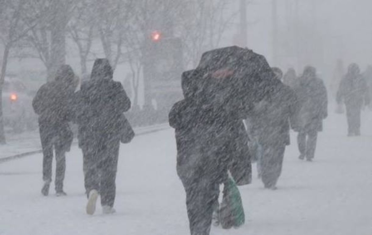 Снегопад в Киеве продолжится как минимум до вечера