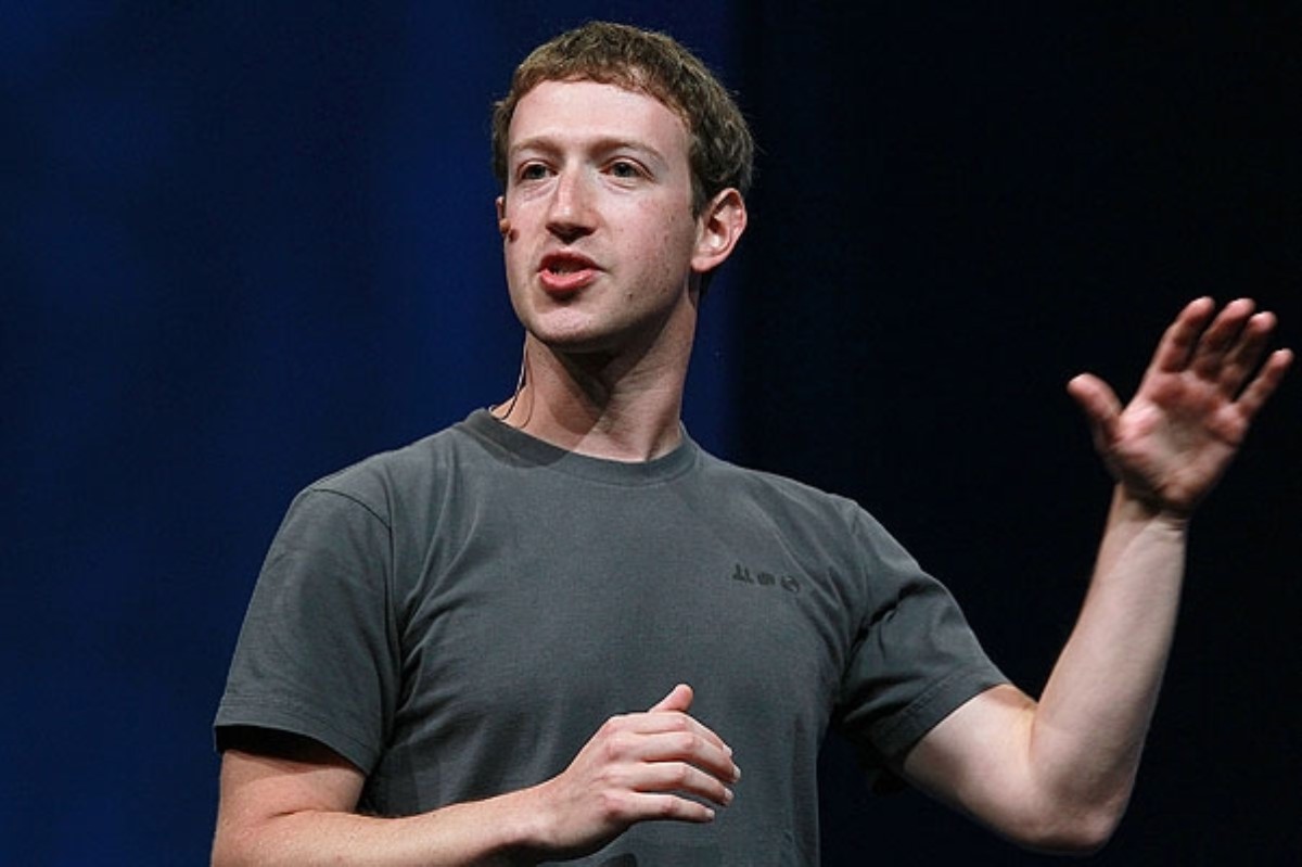 Цукерберг намерен кардинально изменить формат Facebook