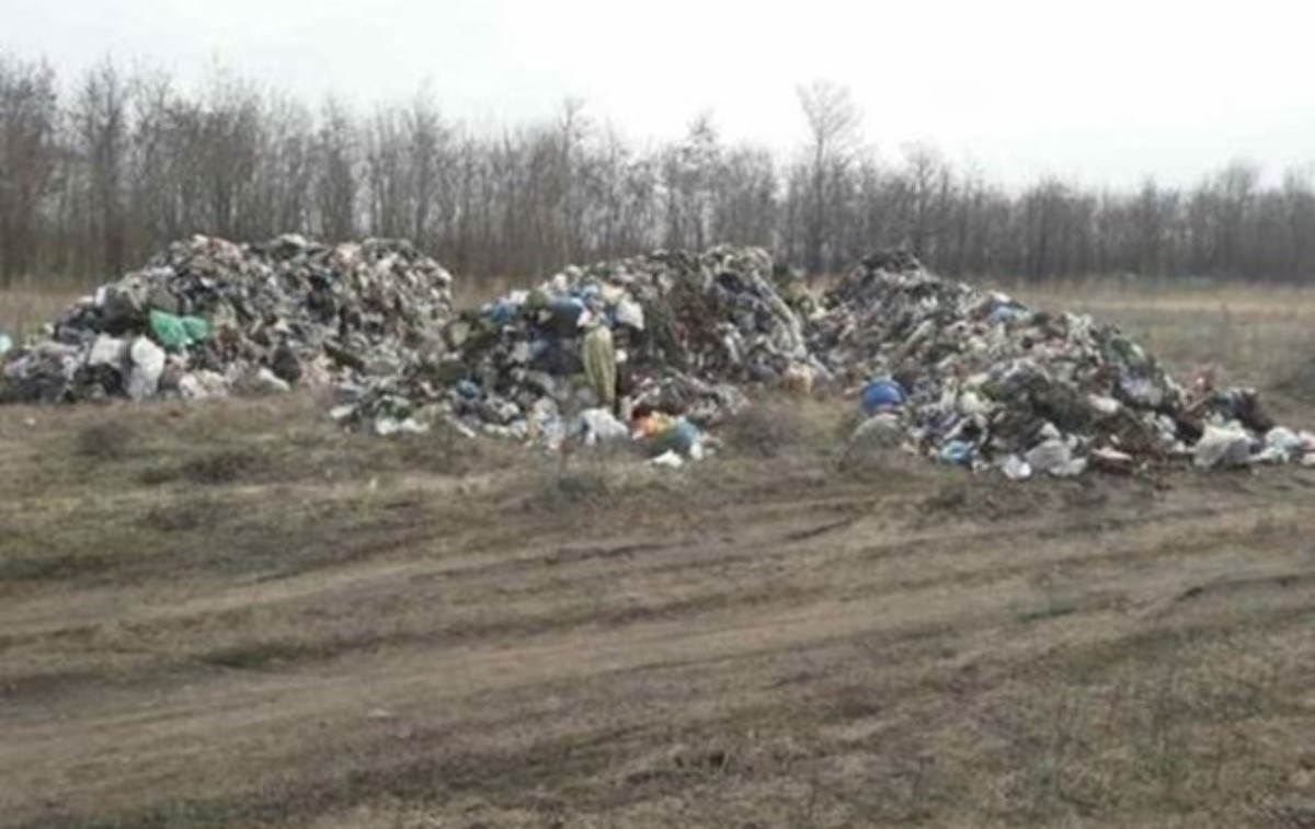 Открыто 11 уголовных дел по незаконной выгрузке львовского мусора