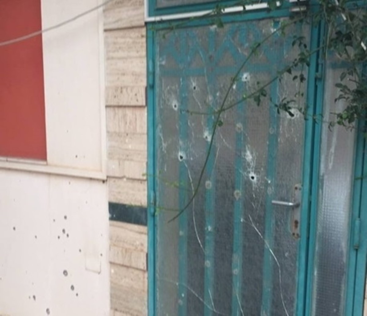 В Ливии обстреляли украинское посольство