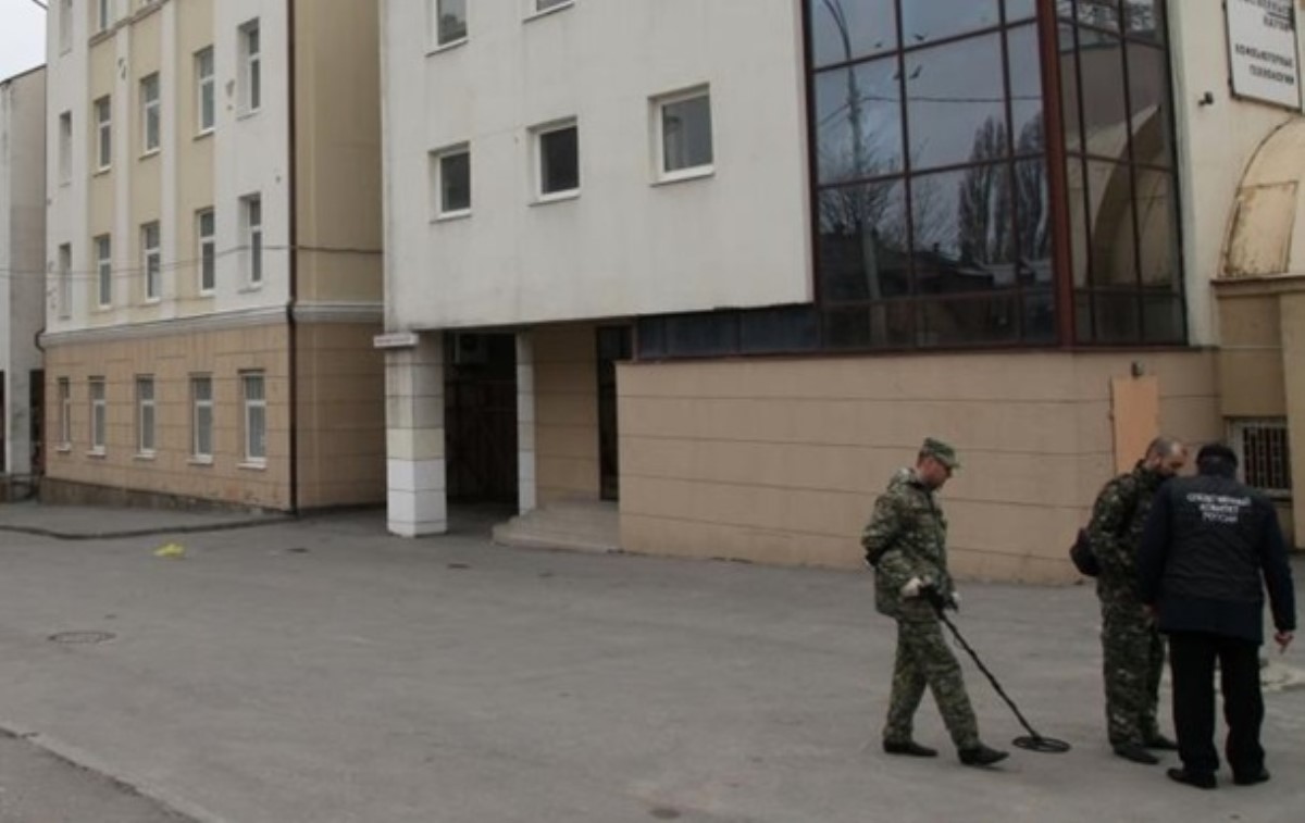 В Ростове-на-Дону задержан подозреваемый в организации взрыва возле школы