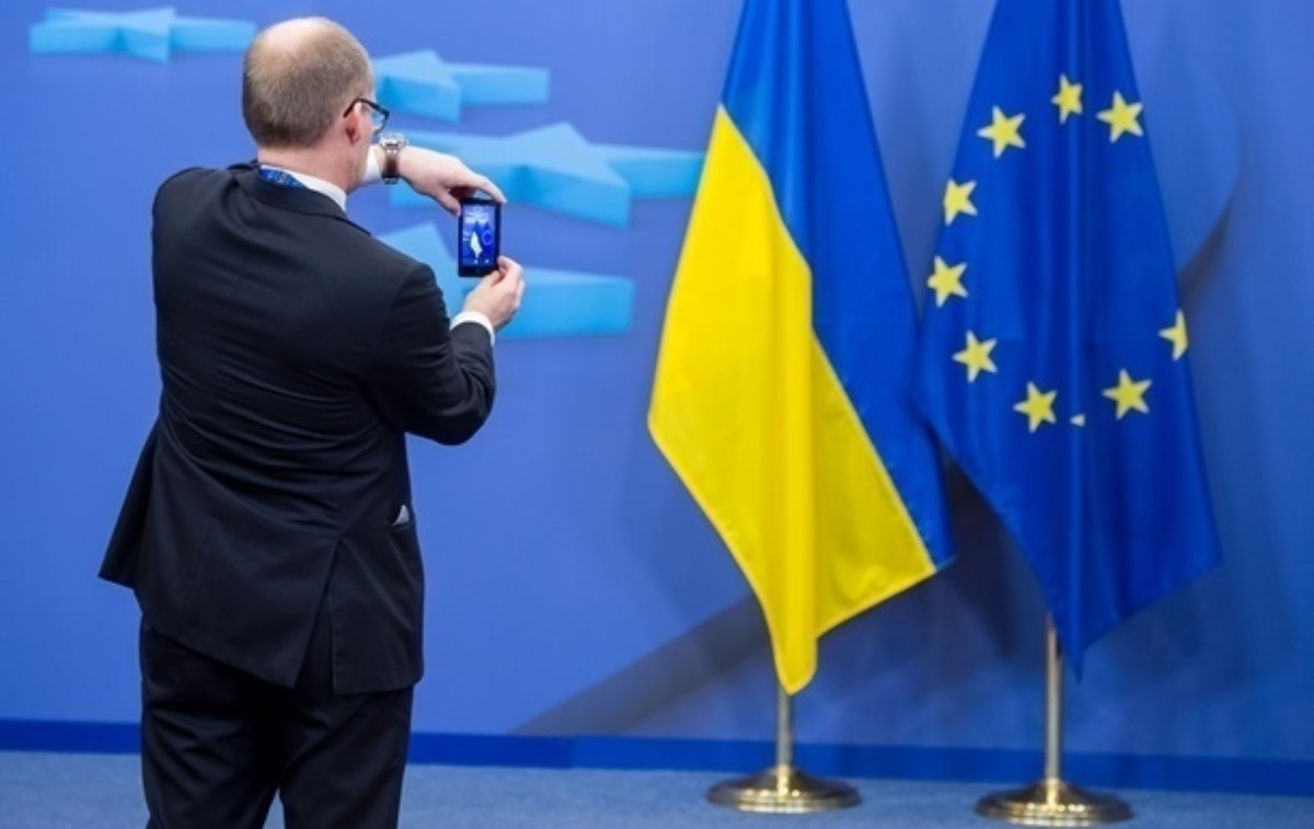 Сенат Нидерландов рассмотрит ассоциацию с Украиной в мае