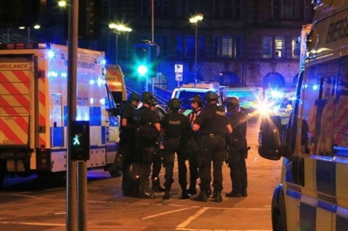 В результате теракта в Манчестере погибли 19 человек