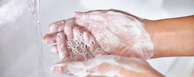 Как правильно мыть руки с точки зрения науки