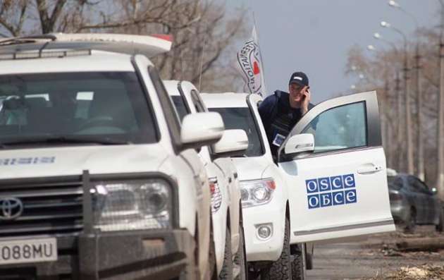 Боевики дважды на блокпосту задерживали патруль ОБСЕ