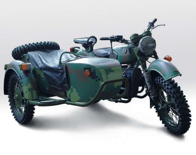 Встроенный миномет и багажник для мин: в Киеве представили боевой мотоцикл "Днепр-16М"