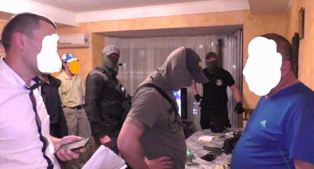 Группа лиц пыталась похитить экс-россиянина и вывезти в РФ