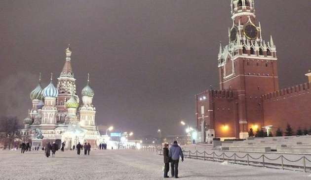 Москву засыпало снегом