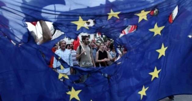Евросоюз на грани развала: появились тревожные данные
