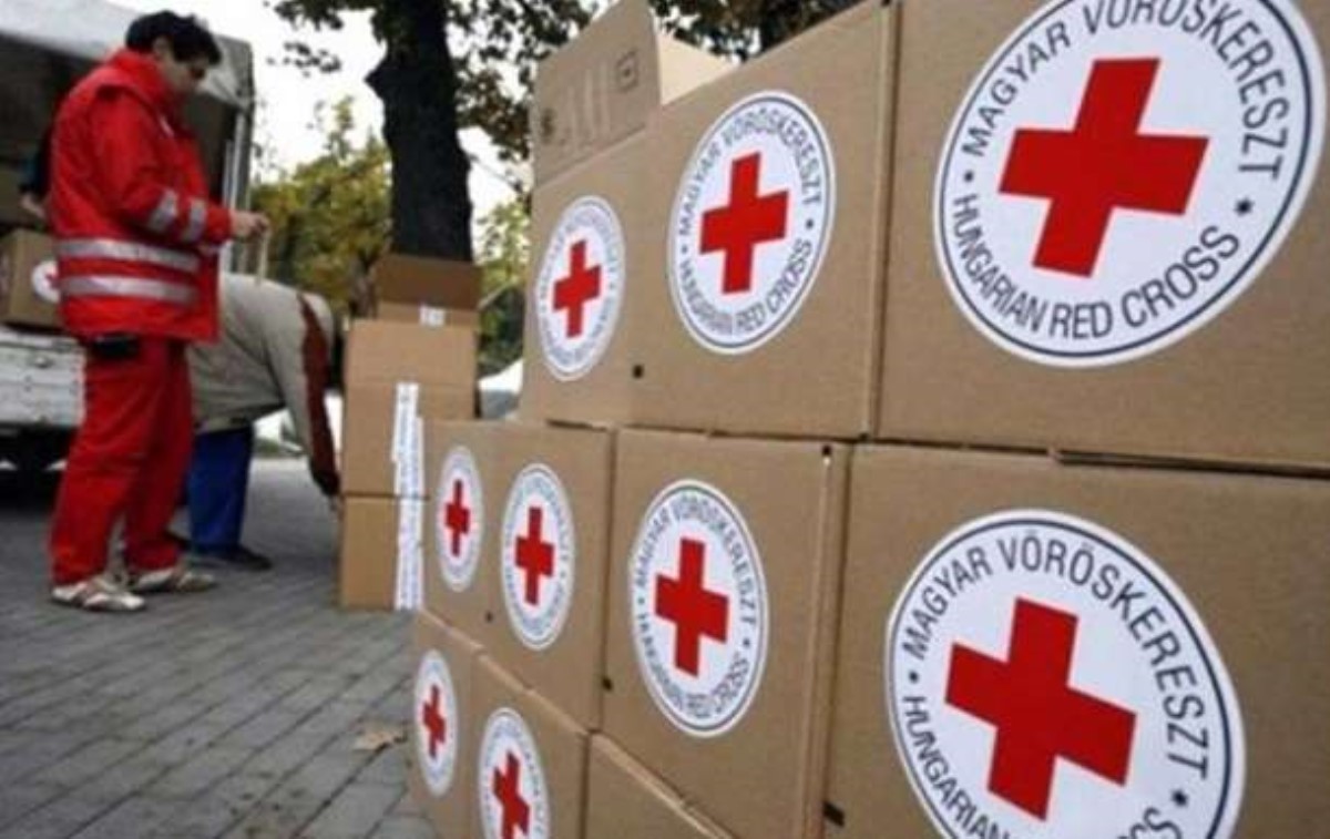 Красный Крест отправил более 100 тонн гумпомощи в "ЛДНР"