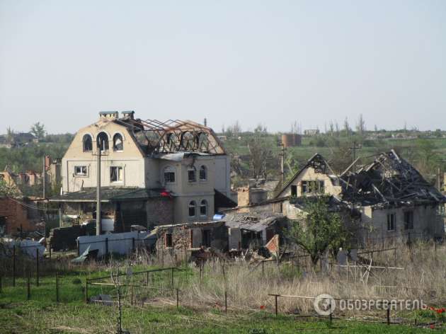 Опубликованы фото руин элитного поселка под Донецком
