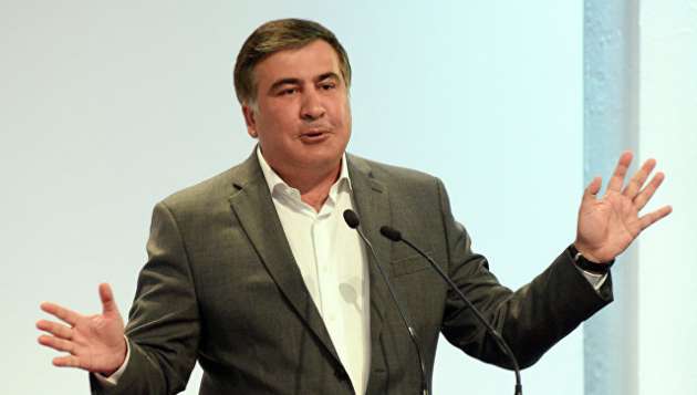 "Стильный" наряд Саакашвили спровоцировал горячие дебаты в сети