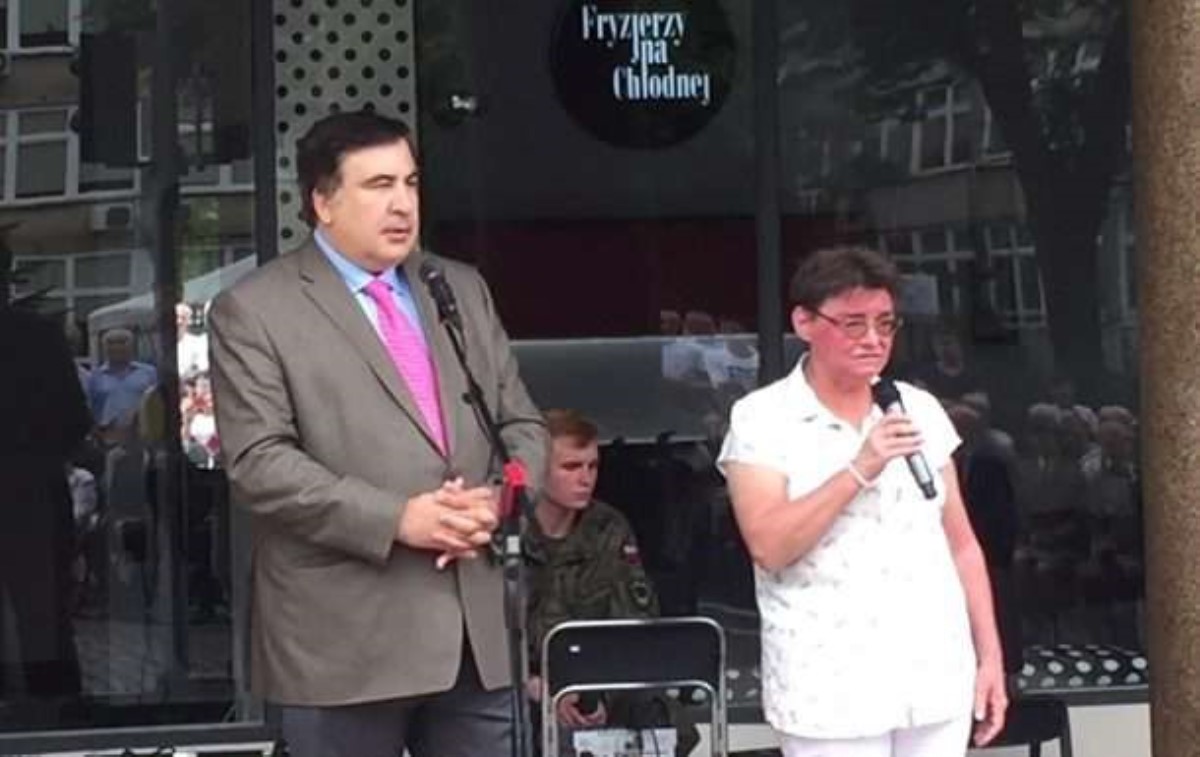 Саакашвили без документов оказался в Польше