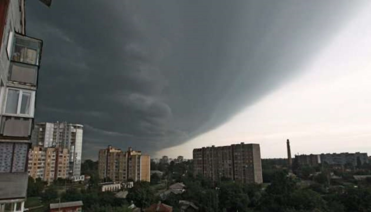 Синоптик рассказала, когда дожди и грозы заменят жару в Украине