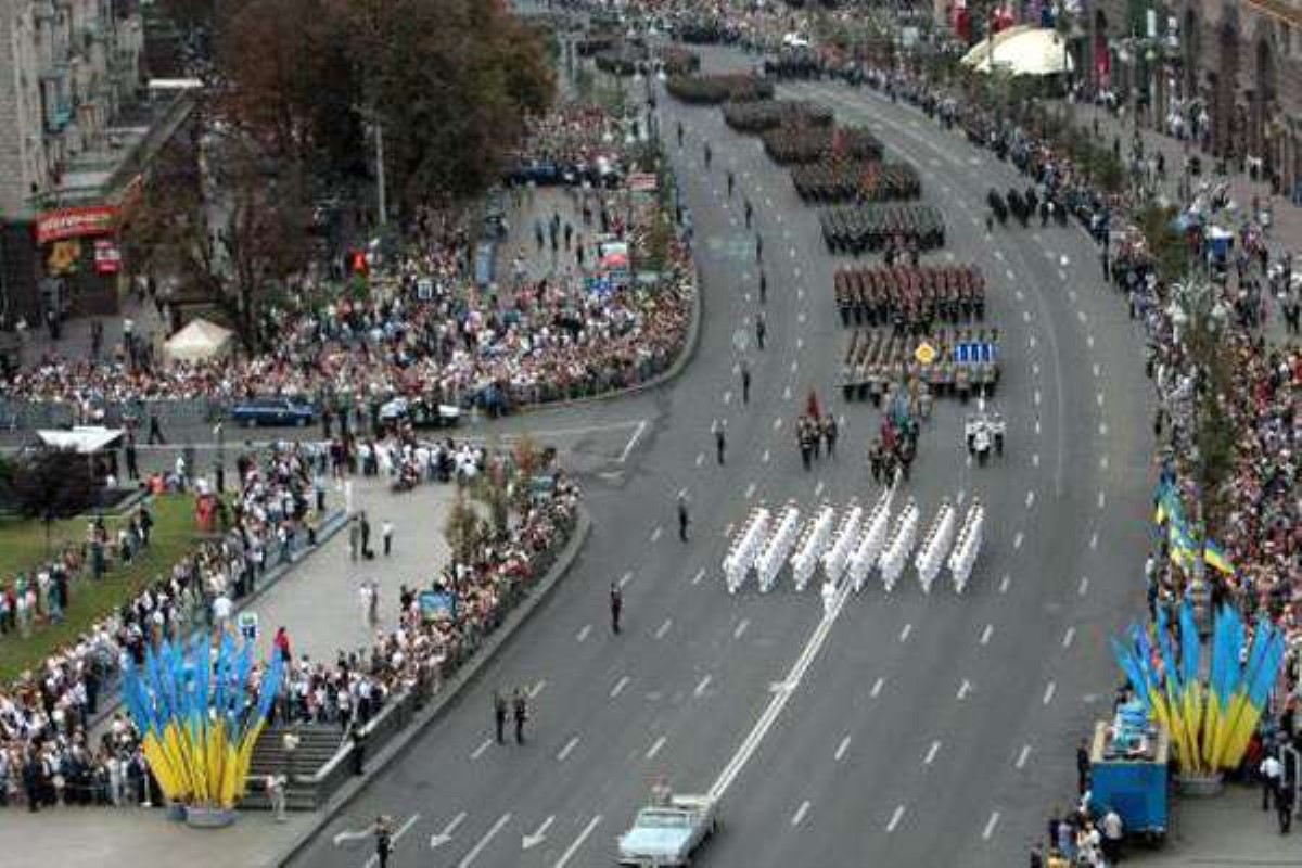 В Киеве перекроют Крещатик в связи с репетицией военного парада