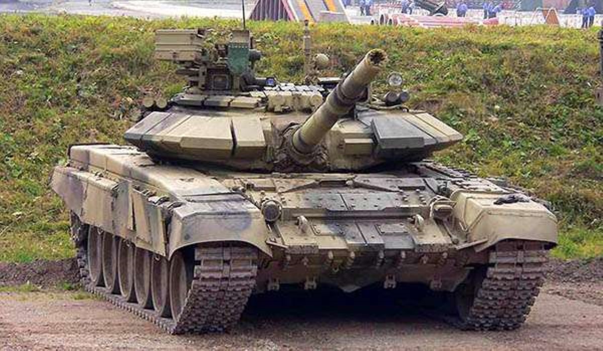 Т-90А у границы: генерал заявил о новейшем вооружении армии РФ