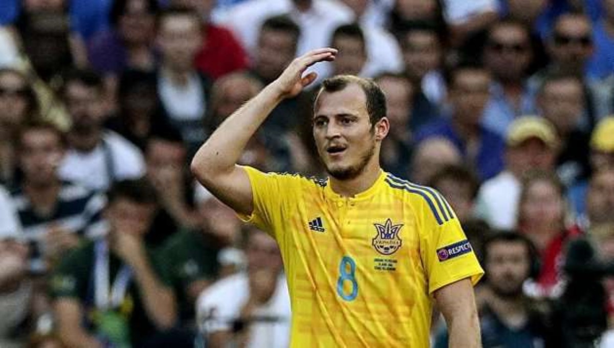 Футболиста сборной Украины затравили в Испании